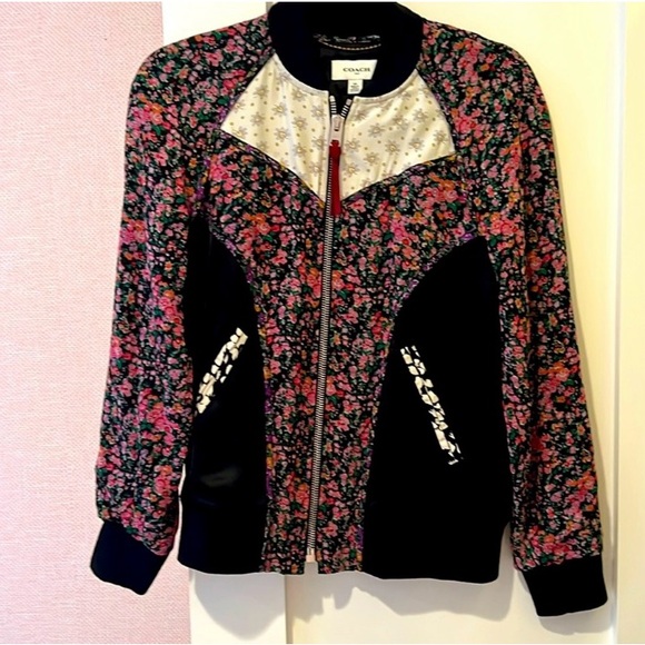 Cute vintage Coach bomber